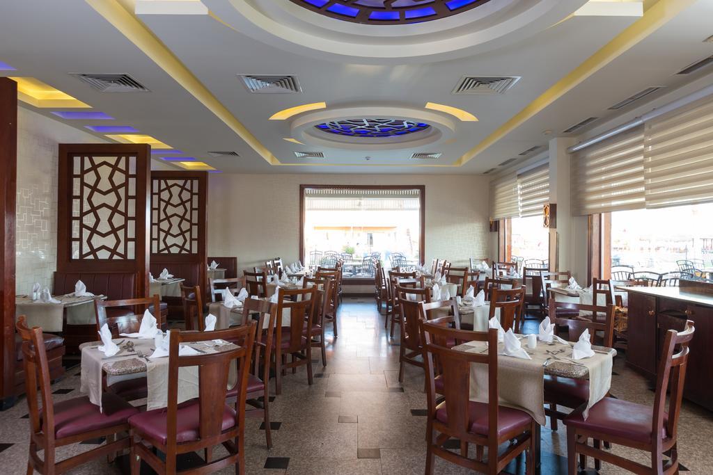 اكوا بلو - للعائلات والأزواج فقط 4*